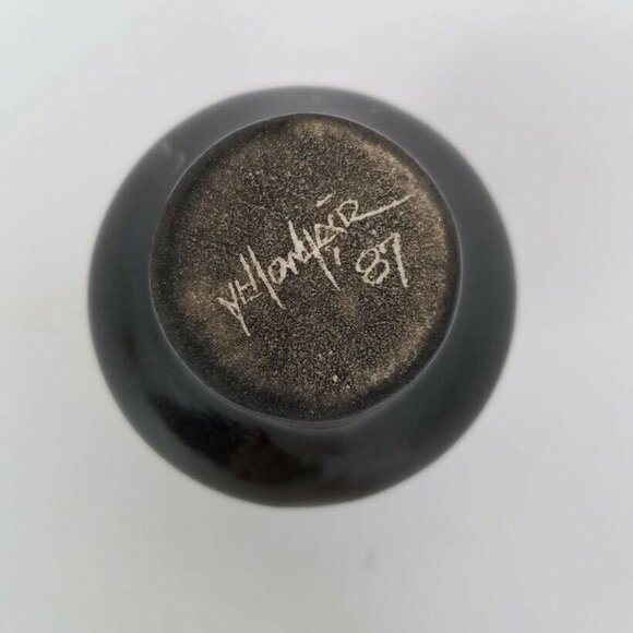 Handcrafted 1987 Native American-Inspired Pottery Vase With Geometric Design - Picture 3 of 7